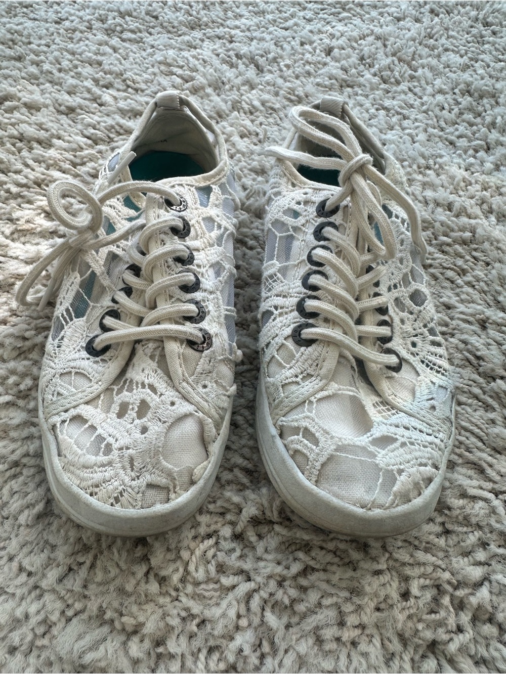 Blowfish White Crochet Lace Up Women's Sneakers